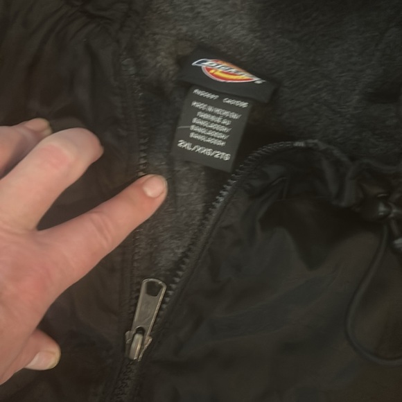 2XL Fleece Lined Nylon Hooded Jacket - EUC - Picture 4 of 11